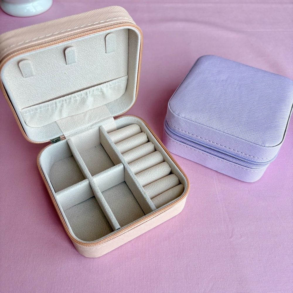 Mini Travel Jewelry Organizer Box - Picture 1 of 2